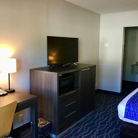 Travelodge Inn & Suites By Wyndham Missoula University Park Extérieur photo