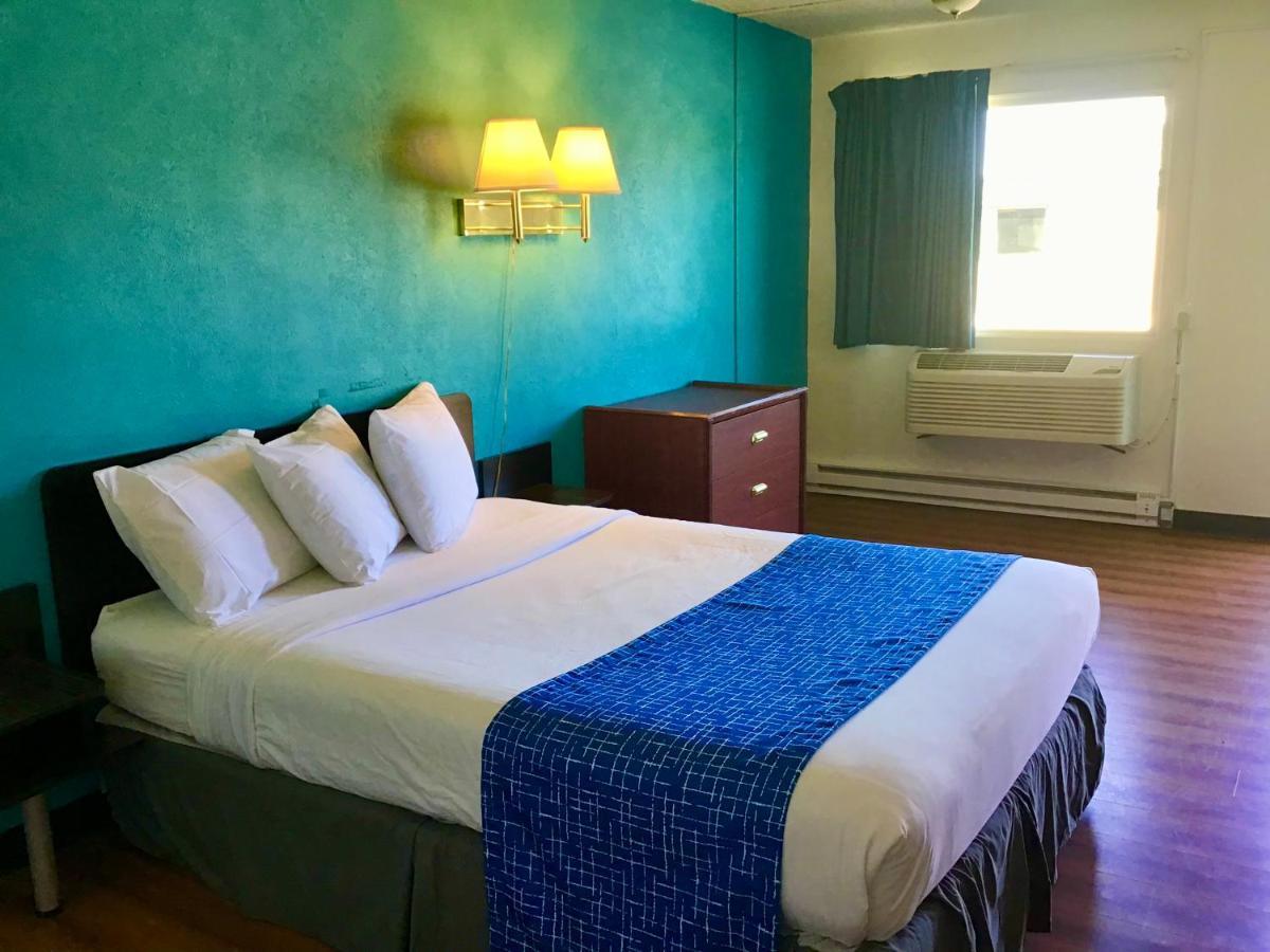Travelodge Inn & Suites By Wyndham Missoula University Park Extérieur photo