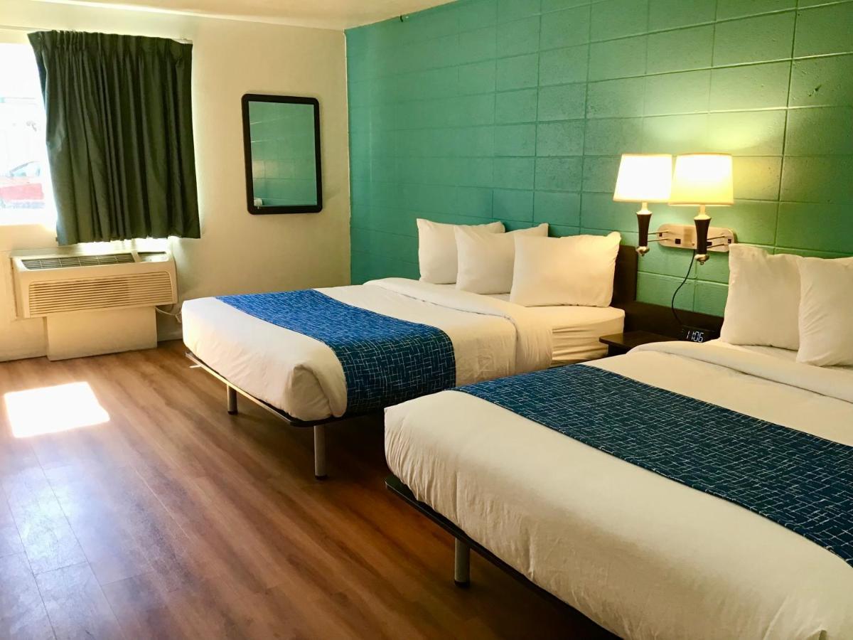 Travelodge Inn & Suites By Wyndham Missoula University Park Extérieur photo