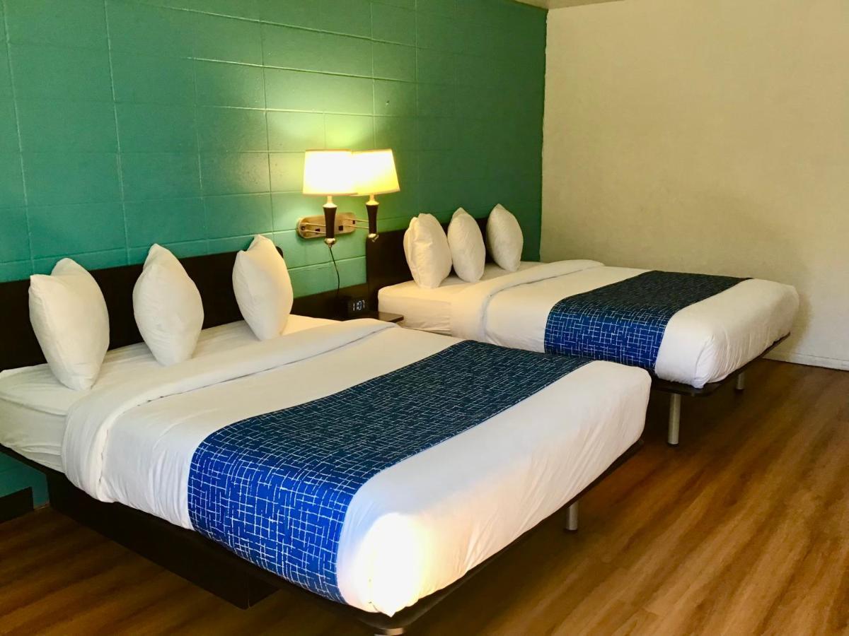 Travelodge Inn & Suites By Wyndham Missoula University Park Extérieur photo
