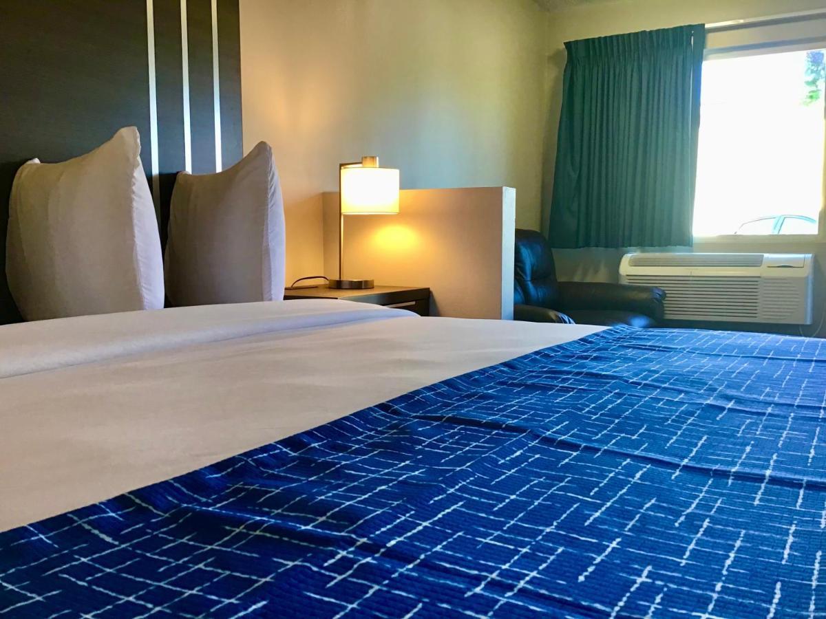 Travelodge Inn & Suites By Wyndham Missoula University Park Extérieur photo
