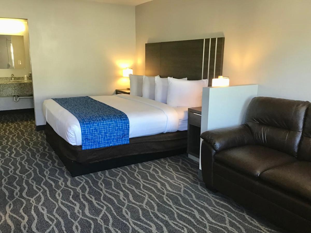 Travelodge Inn & Suites By Wyndham Missoula University Park Extérieur photo