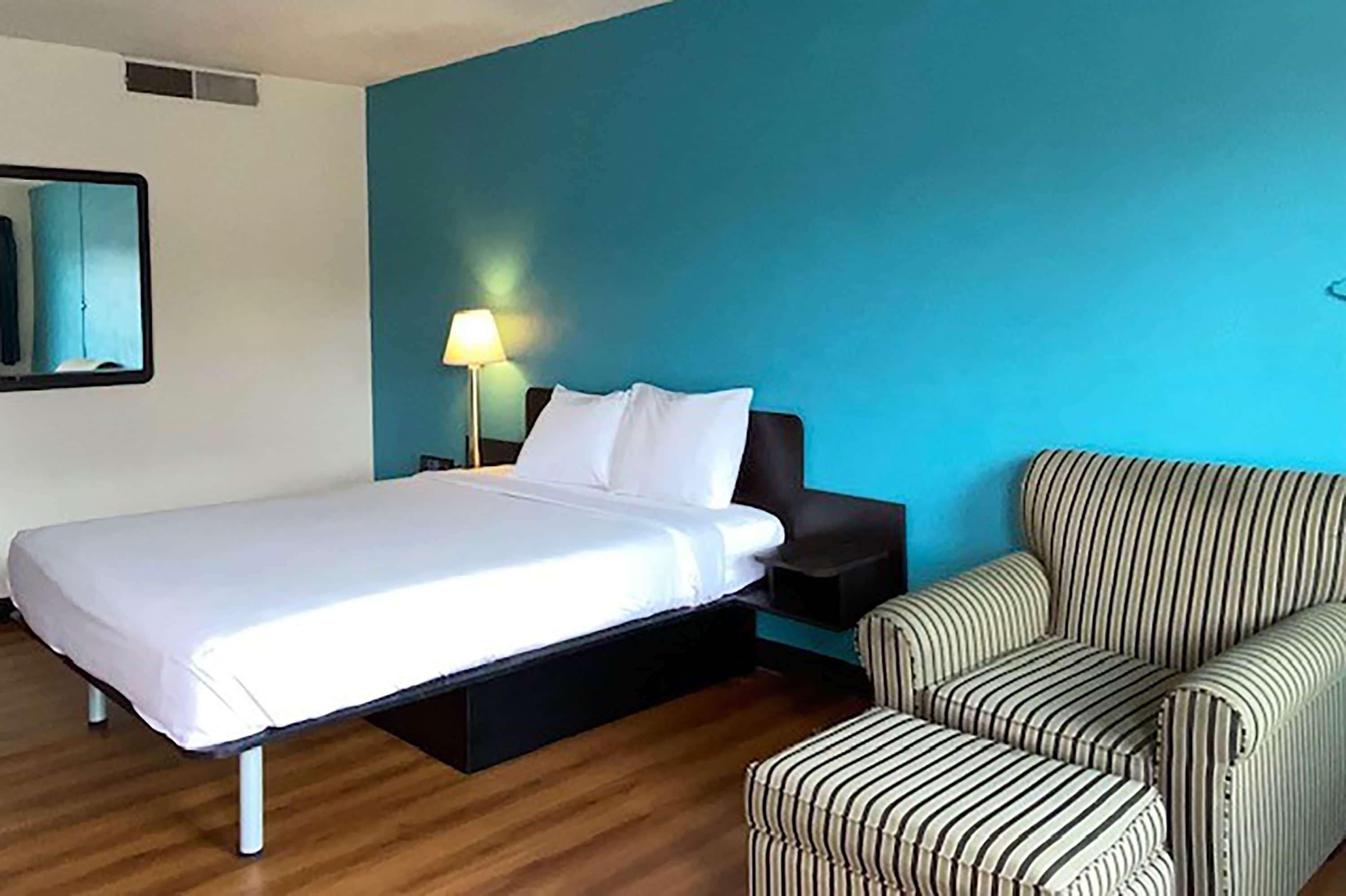 Travelodge Inn & Suites By Wyndham Missoula University Park Extérieur photo